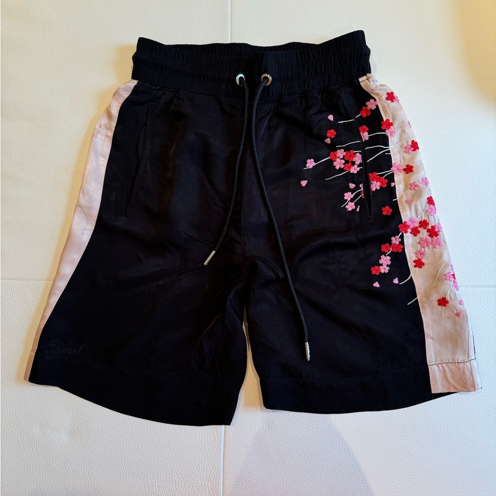 Diesel Black line High waist Shorts Floral Detail Size XS